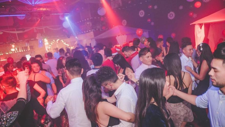 El Ayuntamiento de Murcia suspende la actividad de la discoteca incendiada el sábado