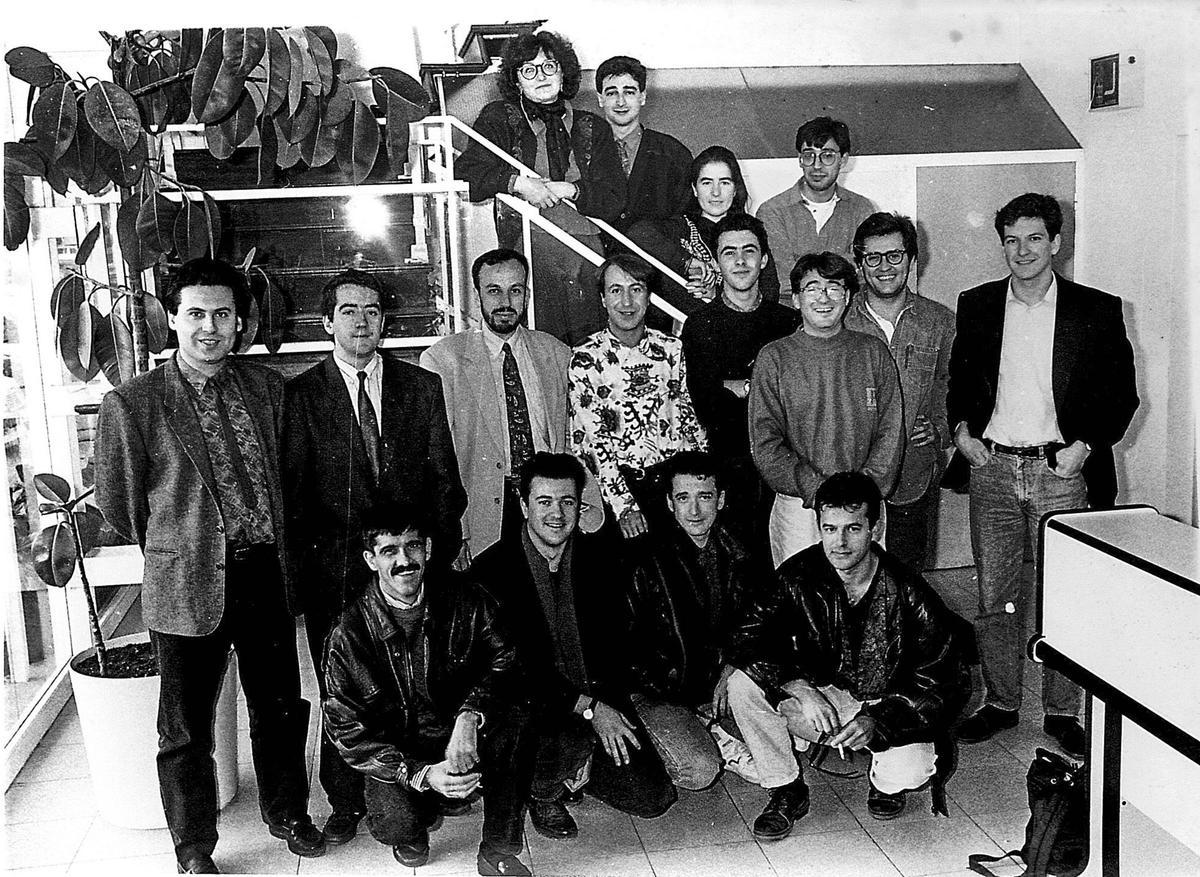 Joan Serra junto a la redacción de La Prensa Ibiza.