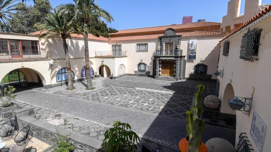 Museo Néstor y Pueblo Canario