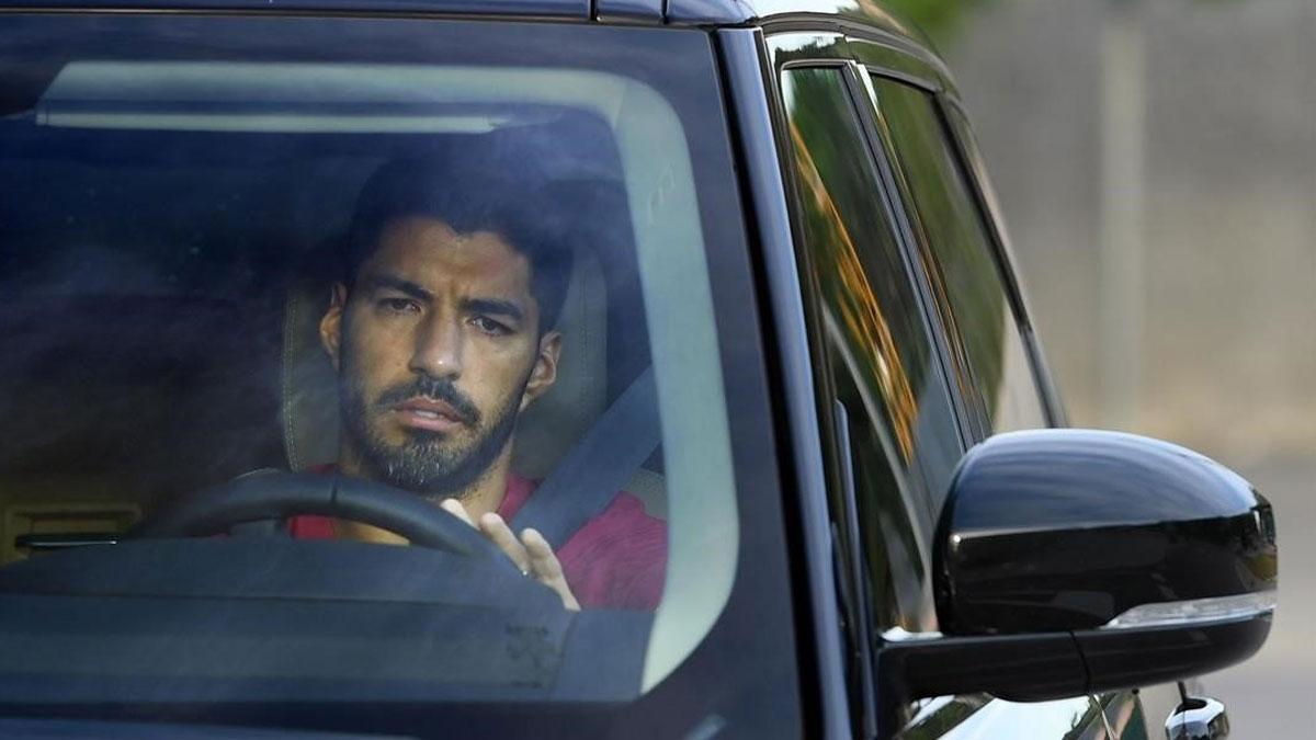 El Atlético espera a Luis Suárez