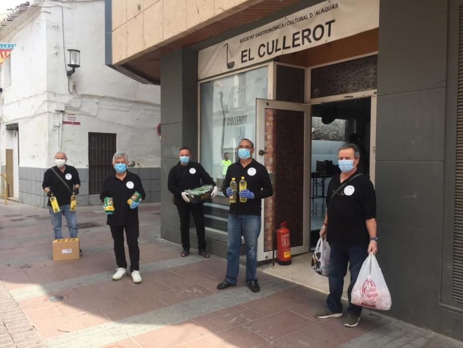 Coronavirus amb Cor reparte lotes de paella a 180 familias de Alaquàs