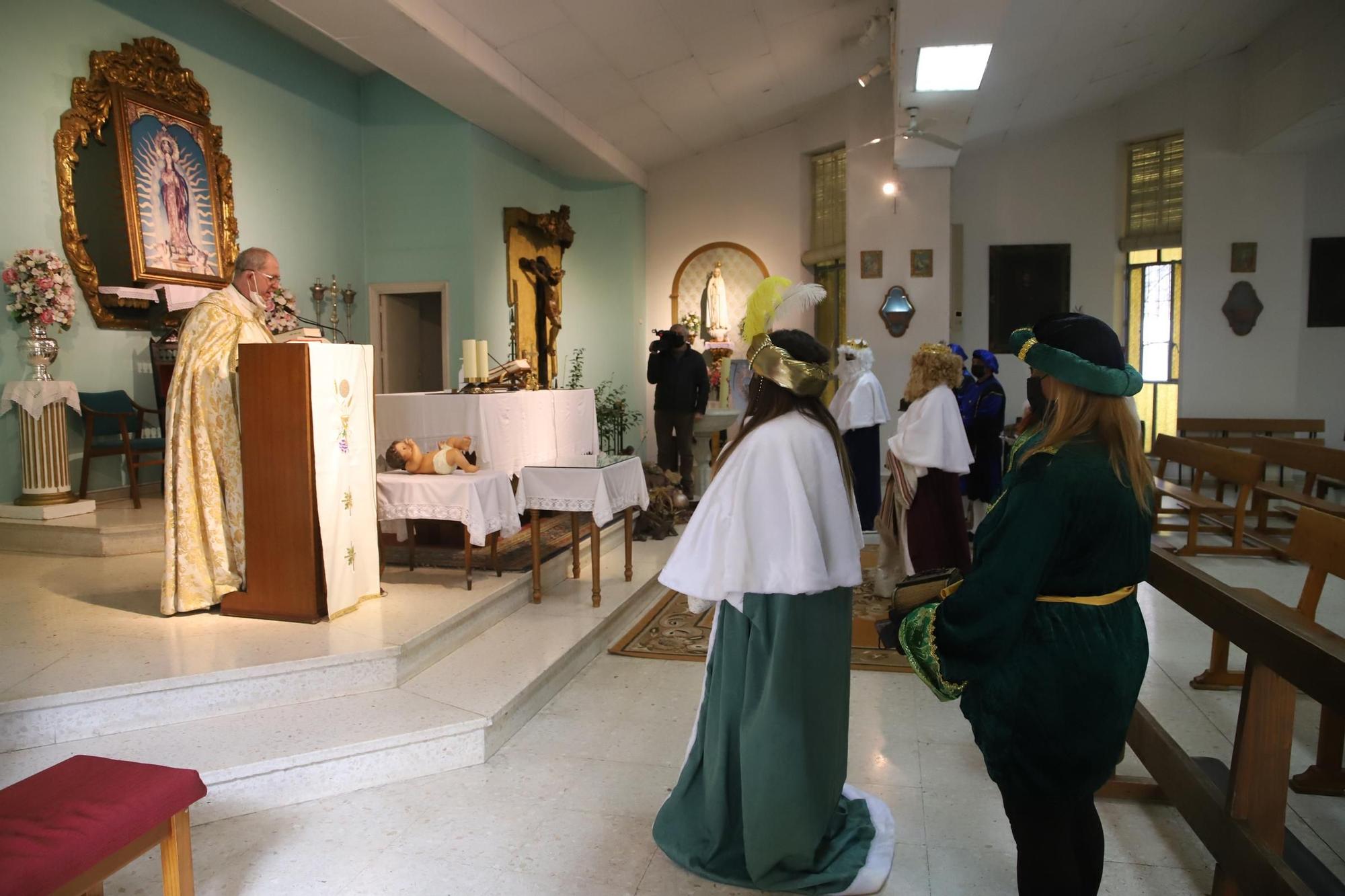 Los Reyes Magos visitan las barriadas periféricas de Córdoba