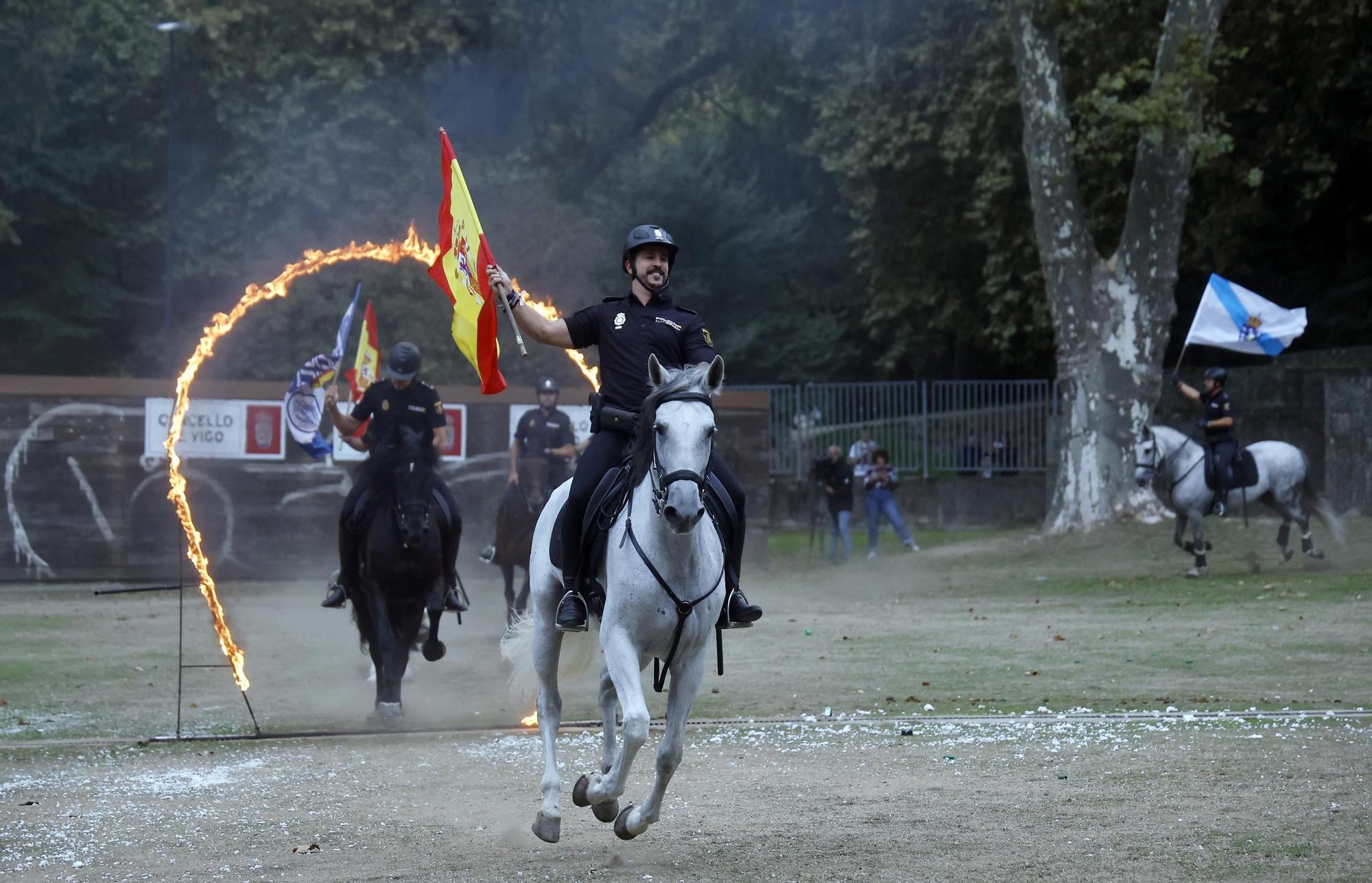 Exhibición de la Policía Nacional en el auditorio de Castrelos en Vigo