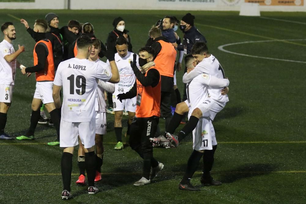 El cuadro santaeulaliense alcanza por primera vez la tercera ronda de la Copa del Rey tras lograr la clasificación en un trabajado encuentro