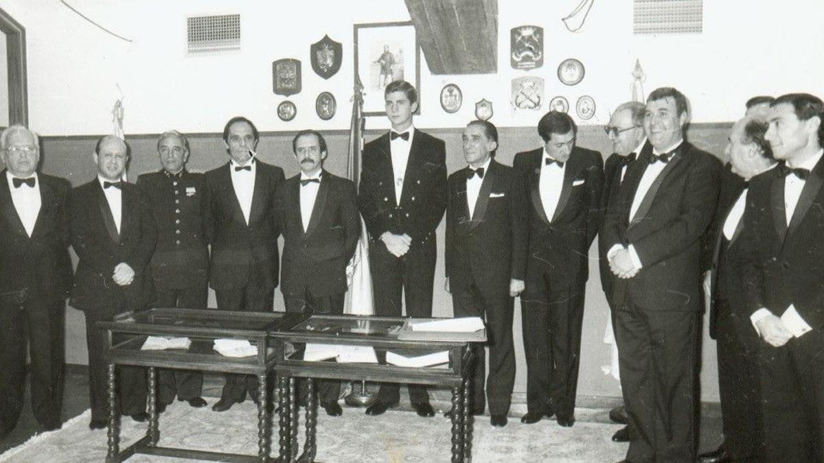 Acto de entrega de la Medalla de Oro de Honor del Liceo de Pontevedra a Felipe de Borbón.