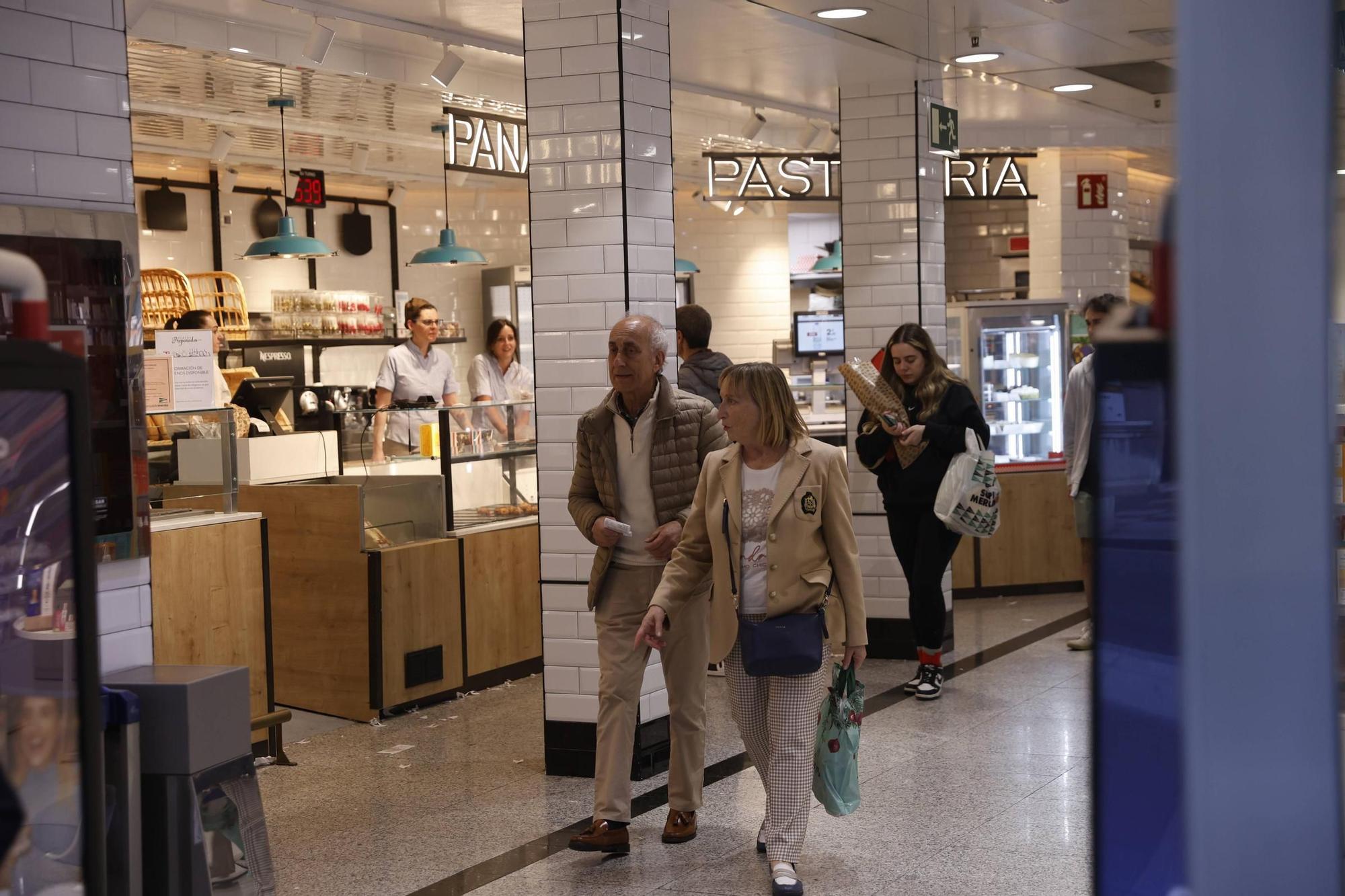 EN IMÁGENES: así se vivió el apagón en Oviedo