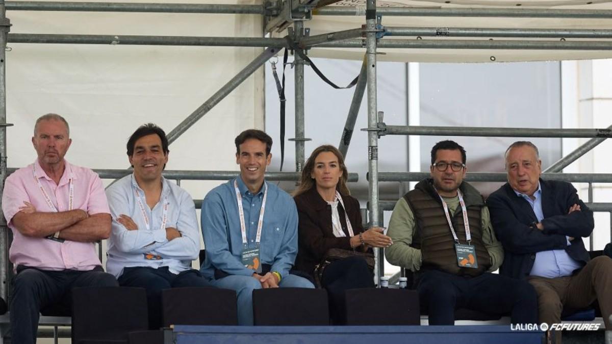 Iñigo Pérez estuvo presente en las gradas de la Ciudad Deportiva Pamesa