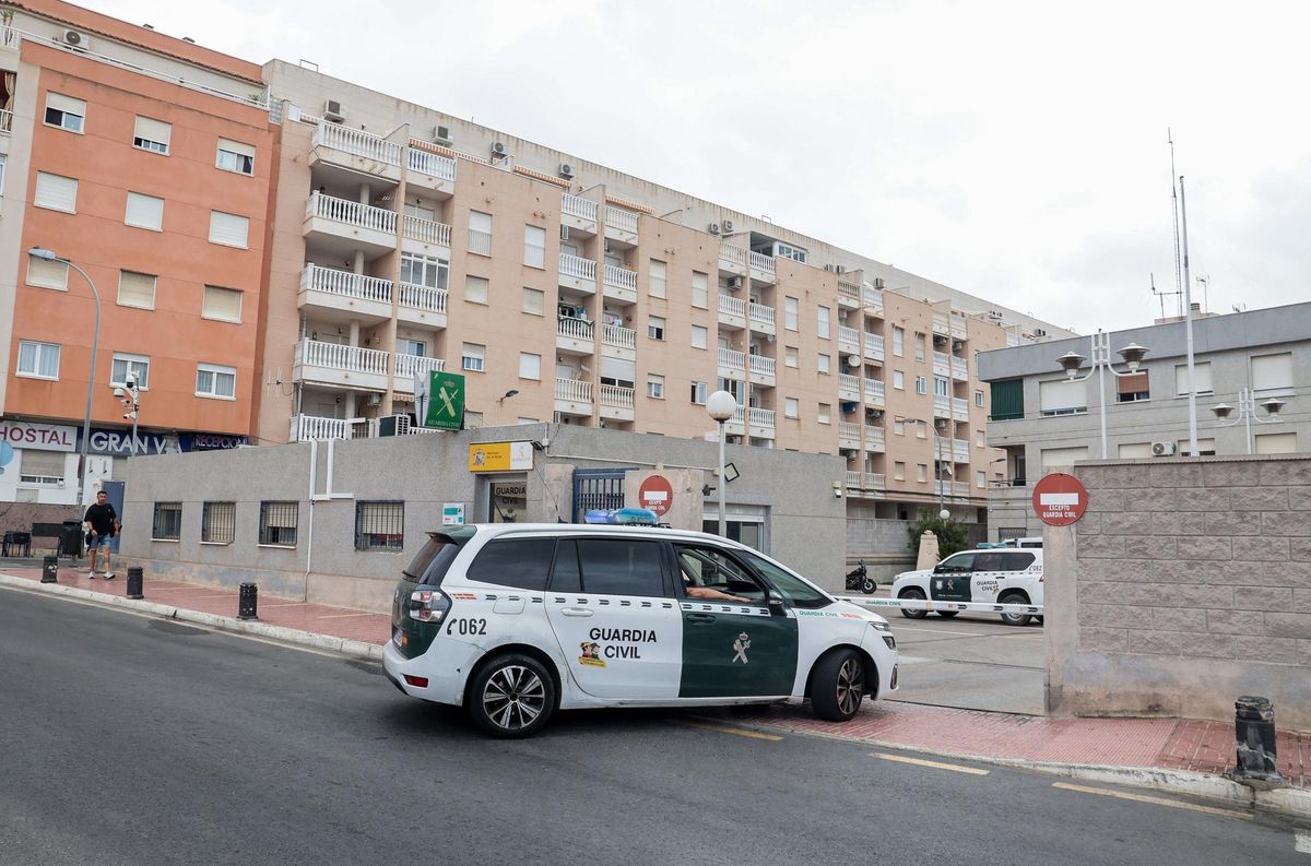 Puesto principal de la Guardia Civil en Torrevieja
