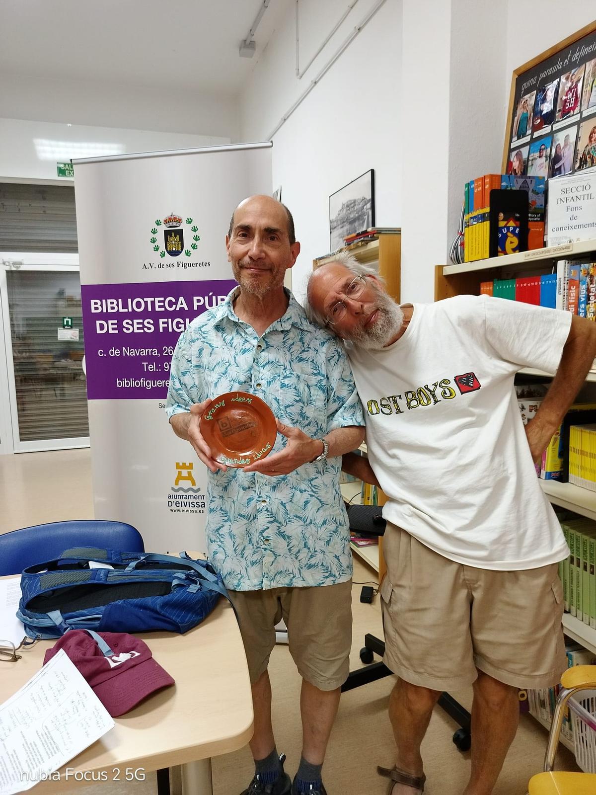 James Berger (esquerra) amb el seu amic Dan Cohen (dreta).