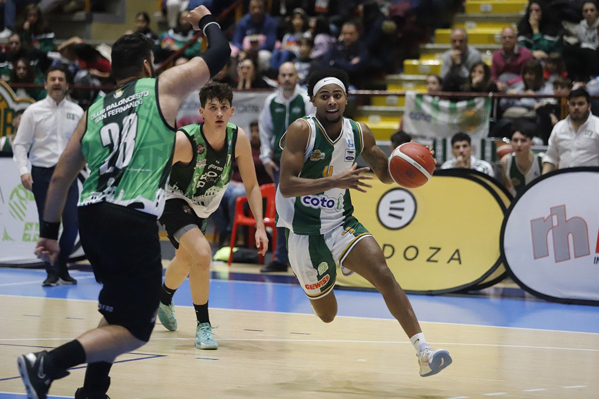 El Coto Córdoba de Baloncesto - San Fernando, en imágenes