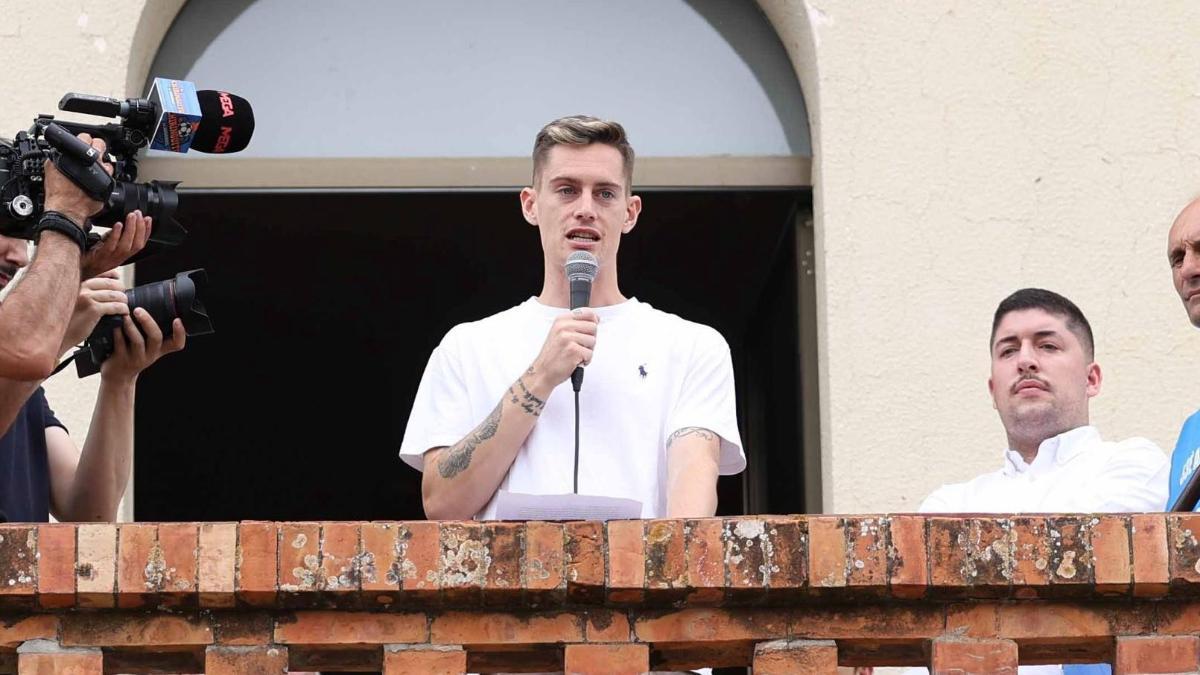 Pol Lozano, pregonero del Aplec de Penyes del RCD Espanyol