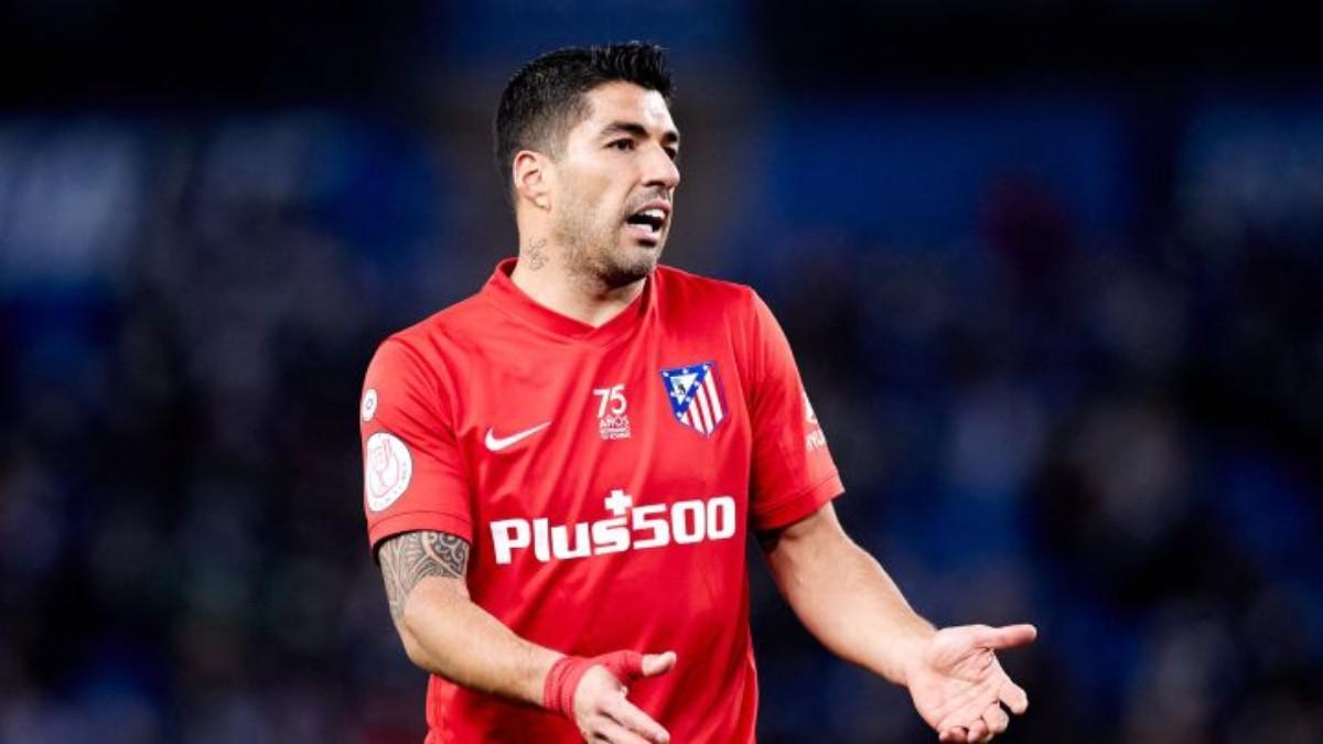 Porto - Atlético de Madrid: Luis Suárez, desolado en el banquillo