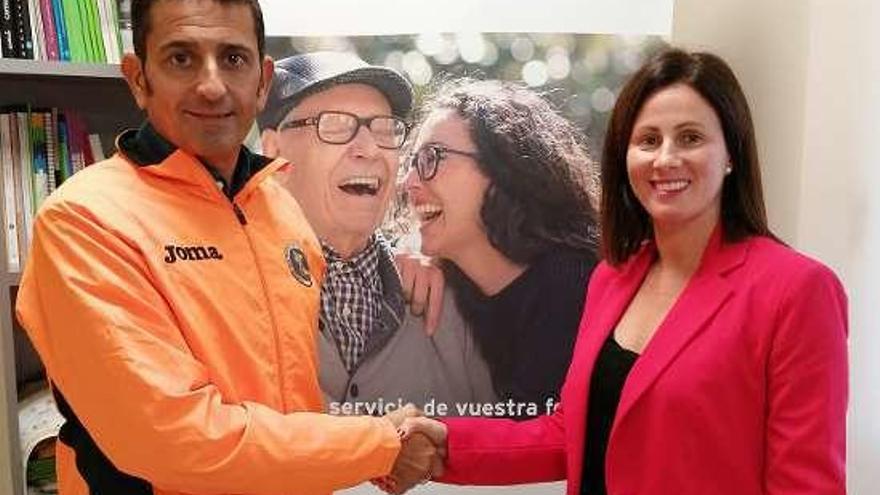 Un momento de la firma del acuerdo.