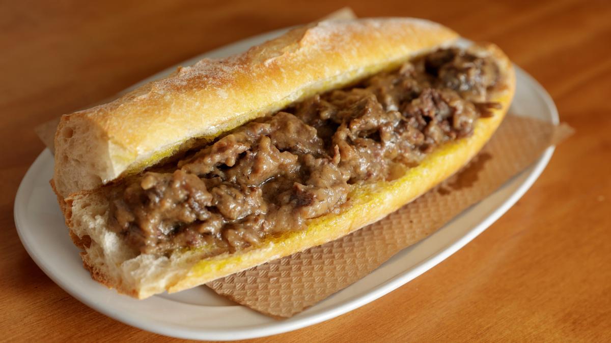 El bocadillo de fricandó.