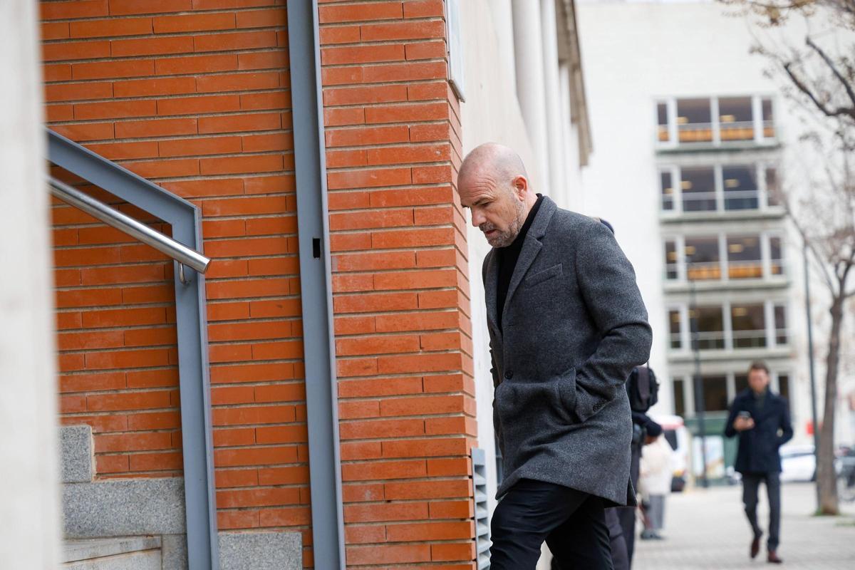 Paco López en el funeral