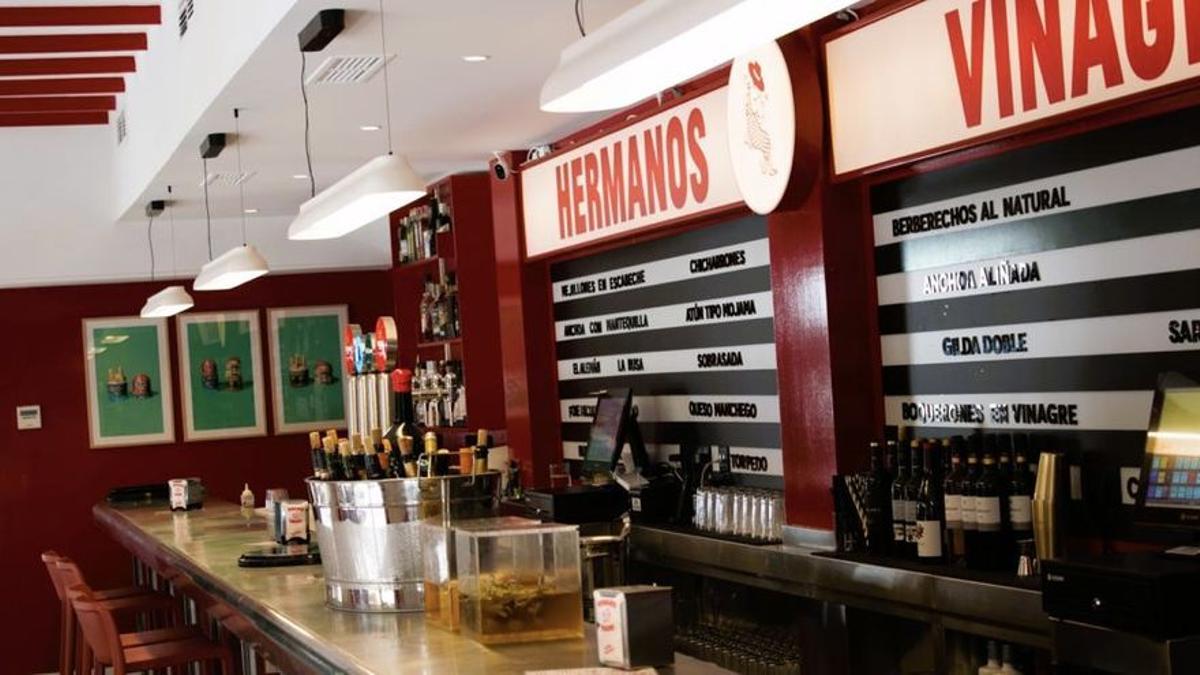 Hermanos Vinagre (Madrid) abre su tercer local en Chamberí.