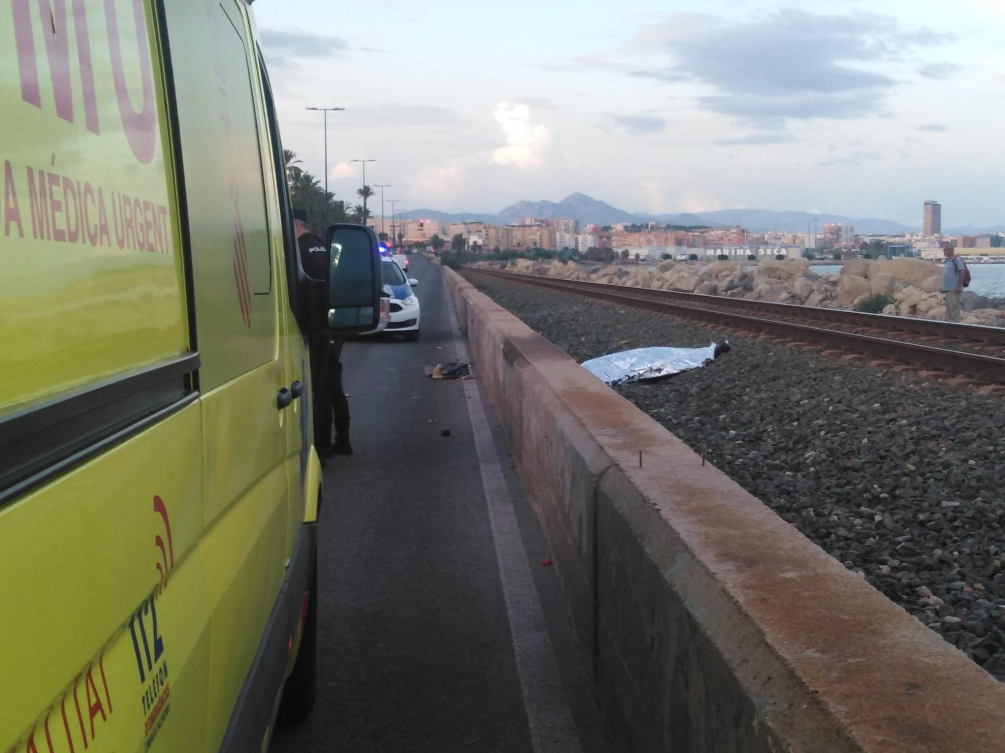 Muere un hombre atropellado por un tren en Alicante