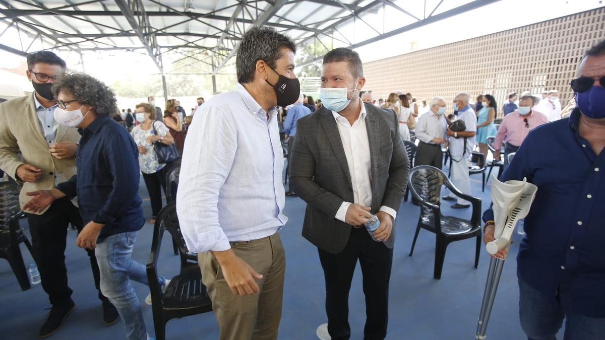 Las imágenes del cambio de alcaldía en el Ayuntamiento de Sant Joan