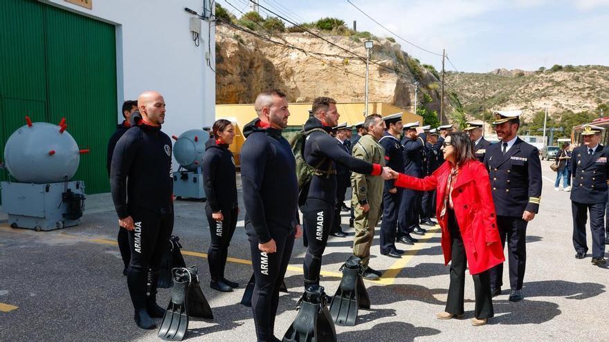 Margarita Robles destaca en Cartagena el papel estratégico de la Armada en la neutralización de minas navales