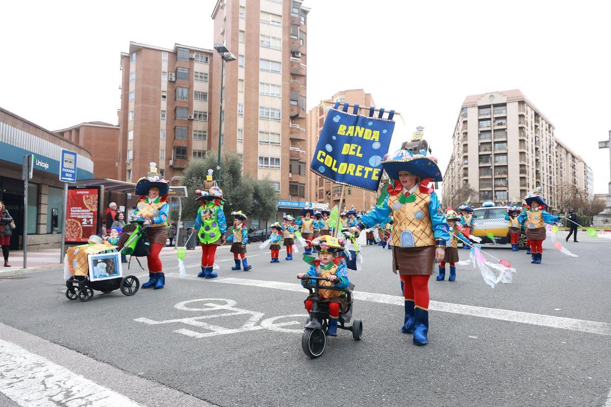 Fotogalería | El Carnaval Infantil de Cáceres pasea por Cánovas