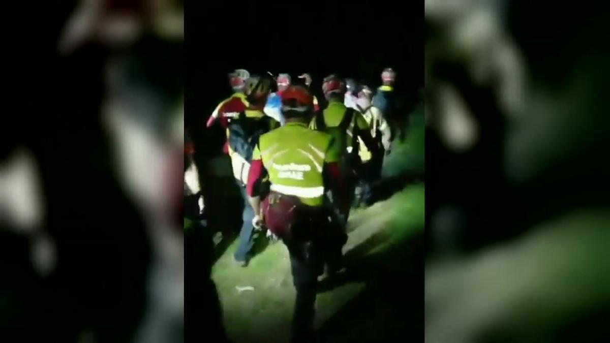 Los bomberos rescatan a un escalador en estado crítico que había caído en el Coll de la Coma de l'Orri de Setcases