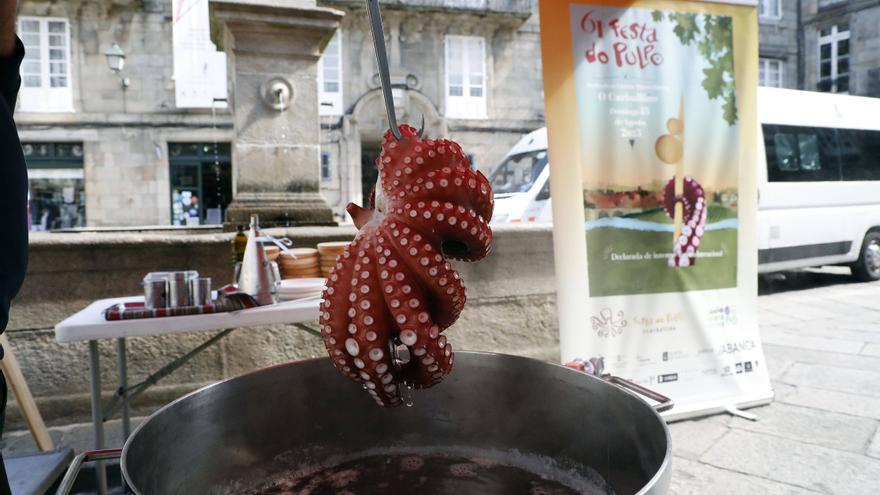 O Carballiño presenta en Santiago su Festa do Pulpo, &quot;la romería más grande de Galicia&quot;