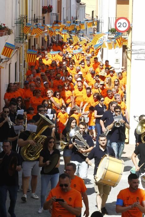 Explosión valencianista en Higueruelas