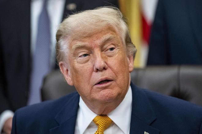 Trump eleva la presión sobre Europa: amenaza con aranceles del 100% a países europeos por la tasa digital