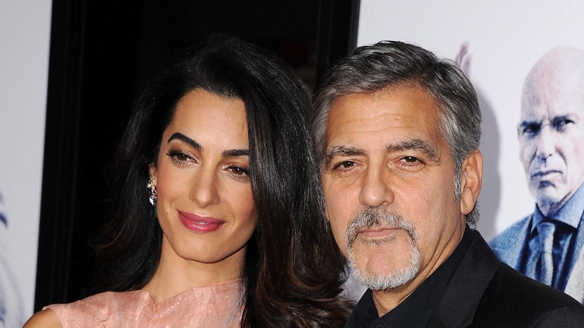 Amal y George Clooney en un estreno en Los Angeles