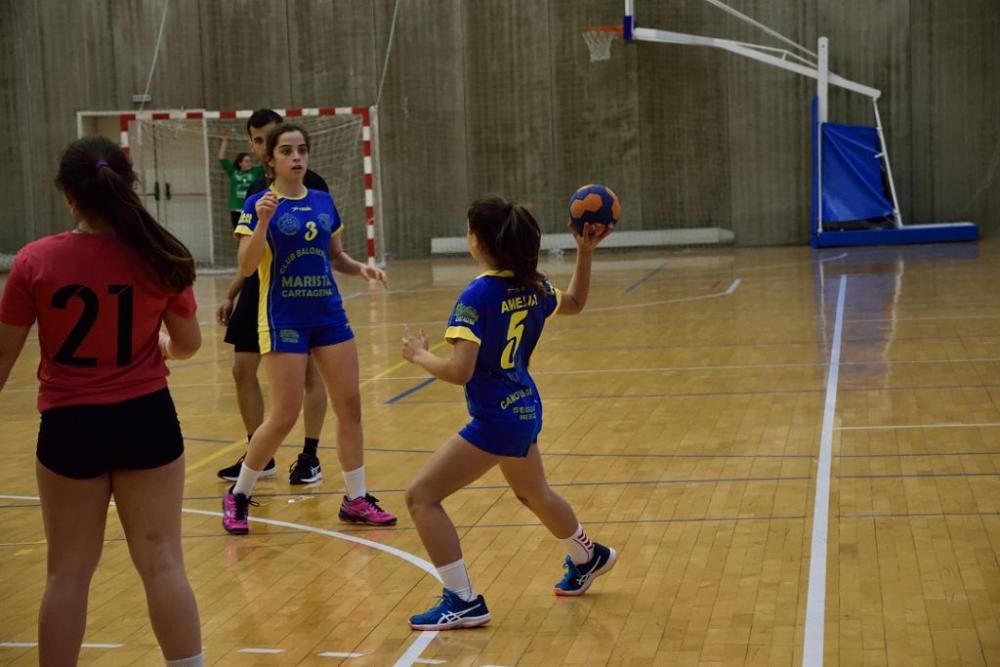 Balonmano: el Maristas Cartagena, campeón regional infantil femenino