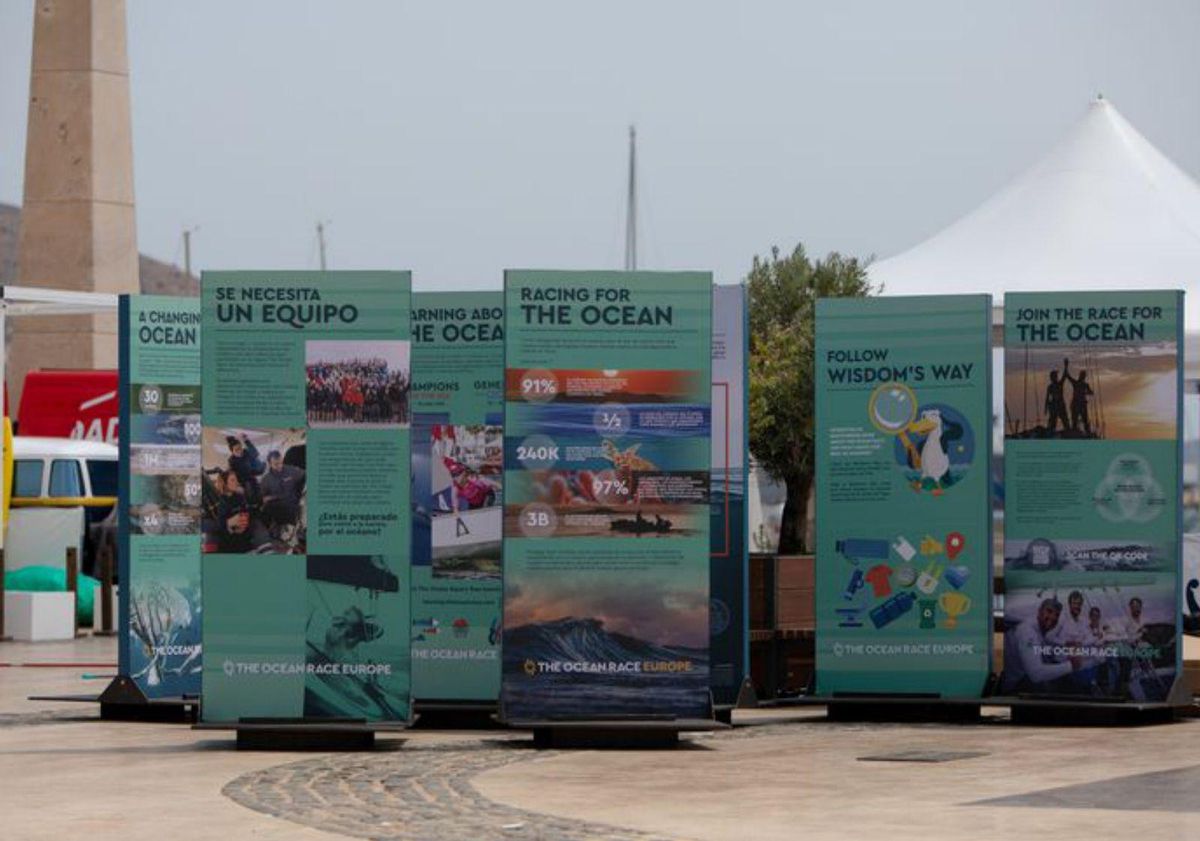 Carteles informativos de la regata. | LOYOLA PÉREZ DE VILLEGAS