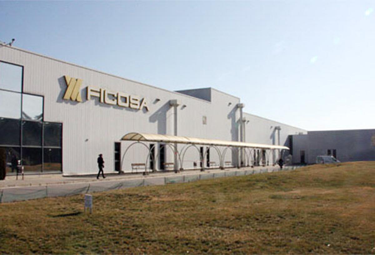 Ficosa ultima un ero de 172 acomiadaments a la seva fàbrica de Viladecavalls