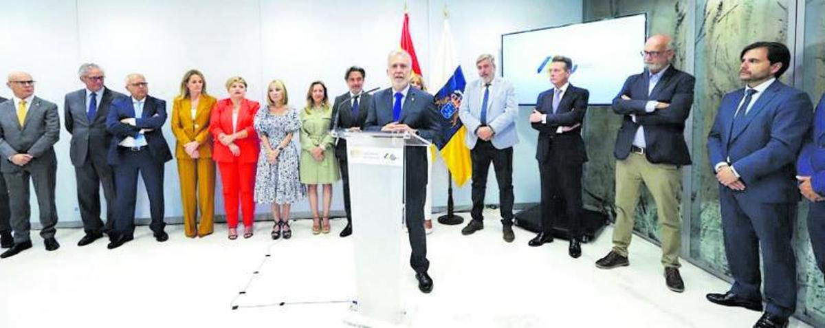Ángel Víctor Torres, presidente en funciones del Gobierno de Canarias, inauguró el pasado martes las nuevas infraestructuras parlamentarias.  | | LP/DLP