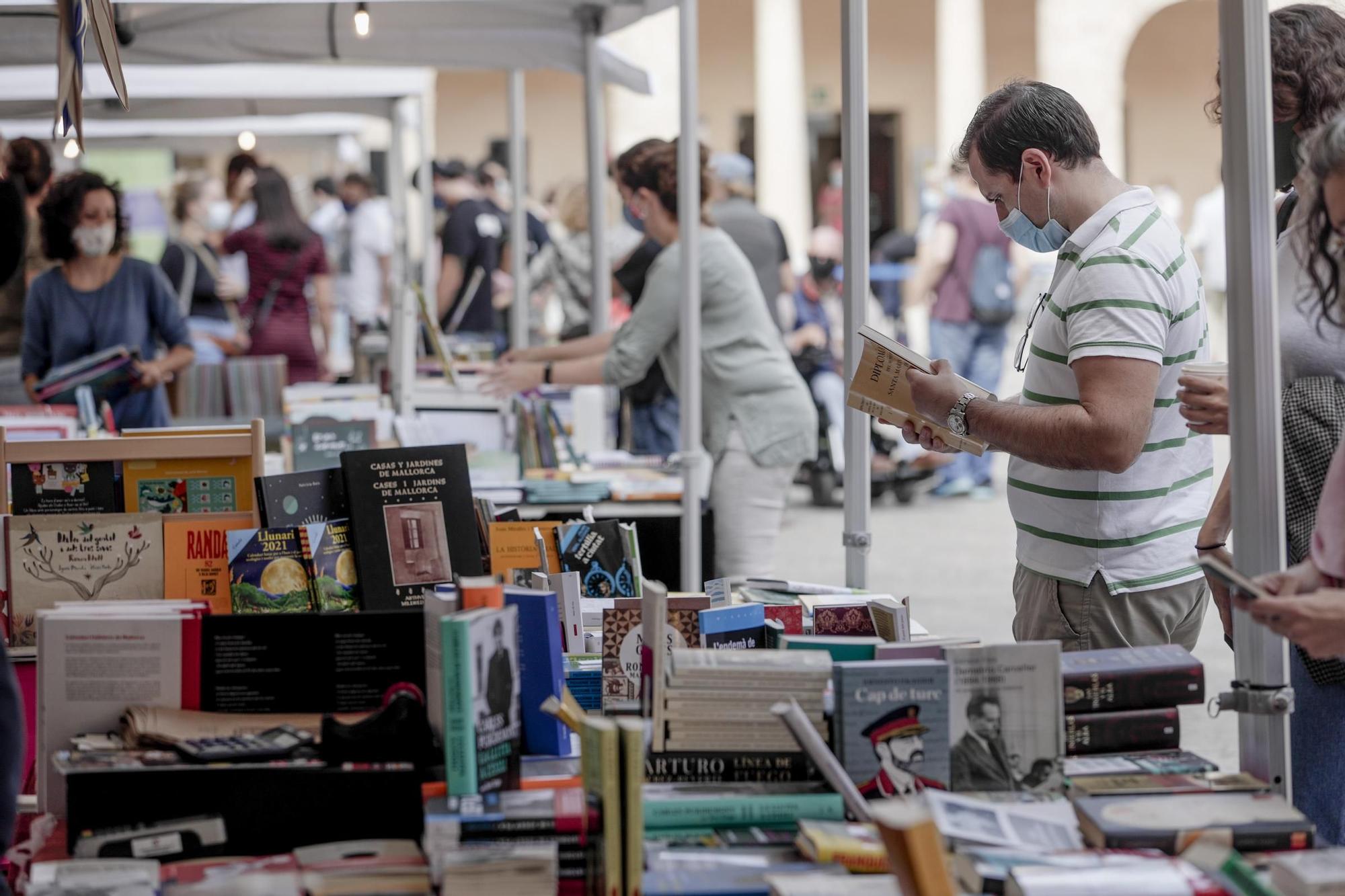 Palma celebra la Fira del Llibre