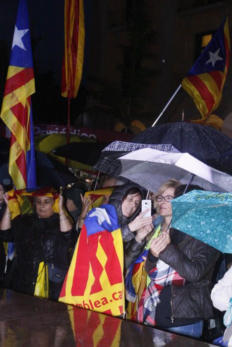 Puigdemont omple la plaça de la Independència de Girona