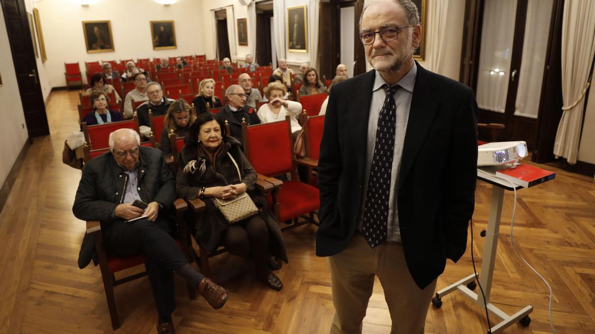 Díaz-Formentí abre en el Ridea un ciclo sobre Muniellos