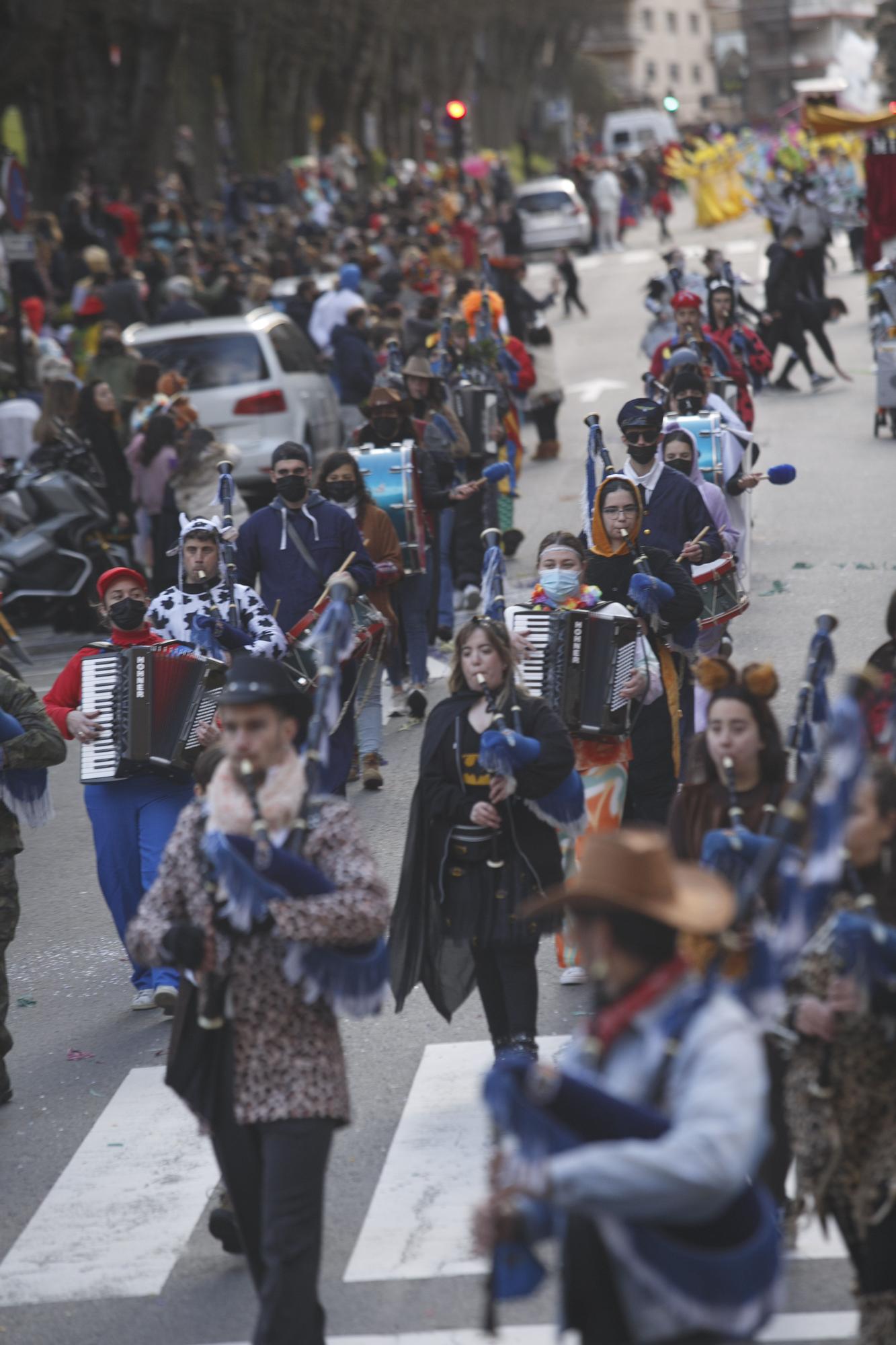 Galería de fotos: Así fue el gran desfile del carnaval en Oviedo