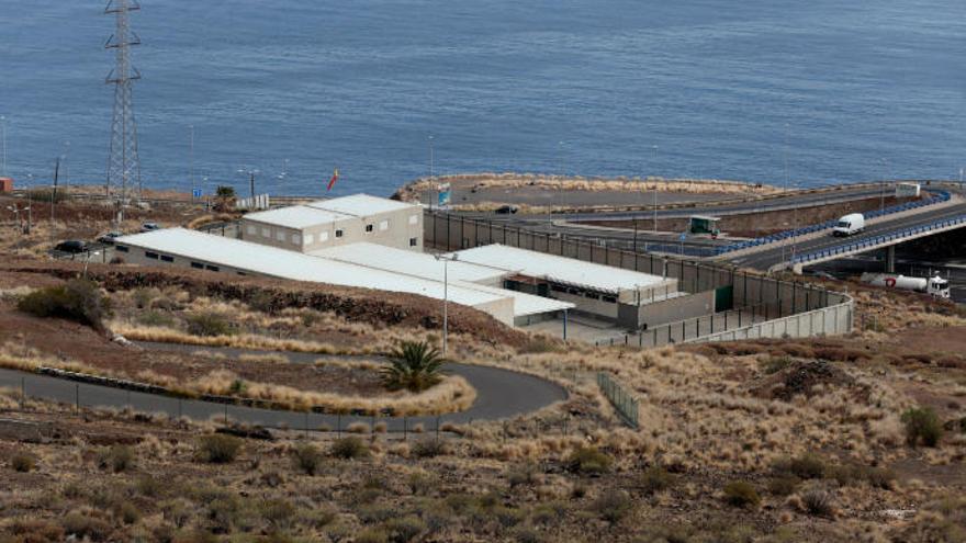Centro de Internamiento de Extranjeros en Tenerife.