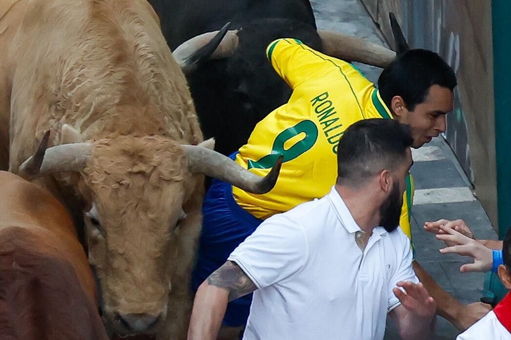 El quinto encierro de los Sanfermines 2025, en imágenes.