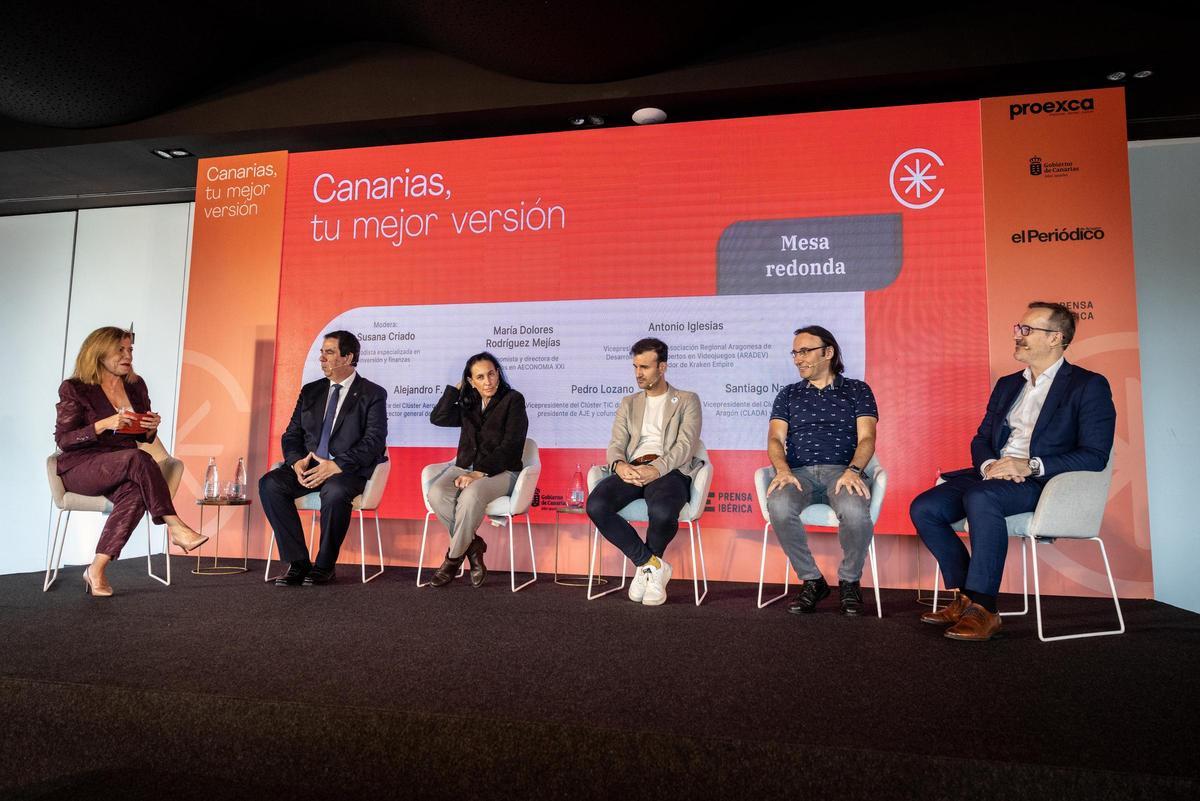 Mesa redonda en la jornada 'Canarias, Tú mejor versión'