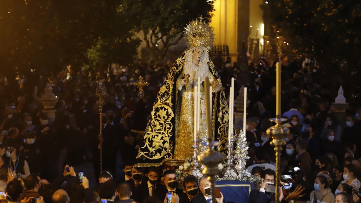 Traslados de las imágenes de 'El Verbo Encarnado' desde la Catedral