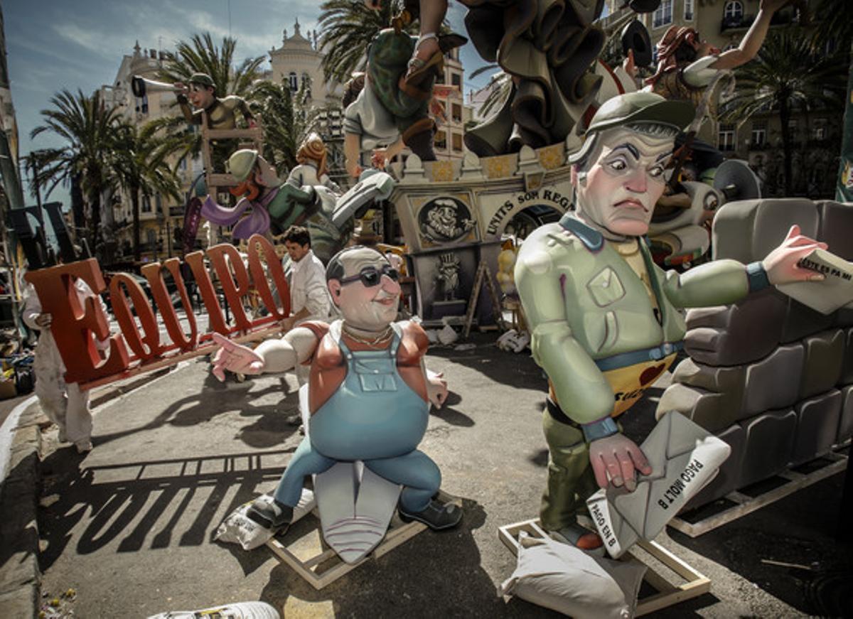 Carlos Fabra, amb Bárcenas, té el seu ninot en aquesta edició de la festa valenciana.