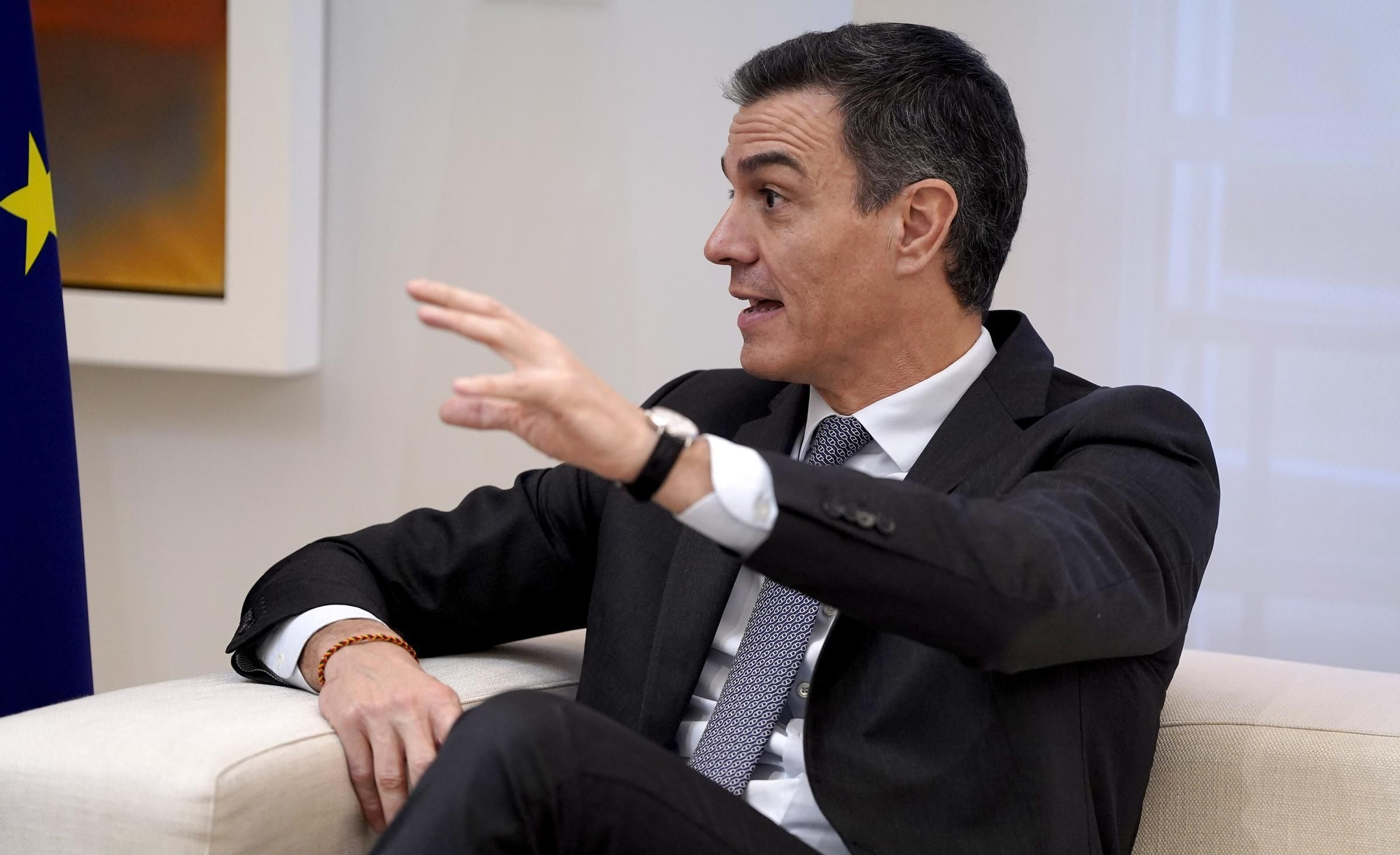 Pedro Sánchez, presidente del Gobierno, recibe al Secretario General de la OTAN, Mark Rutte, en el Palacio de la Moncloa.