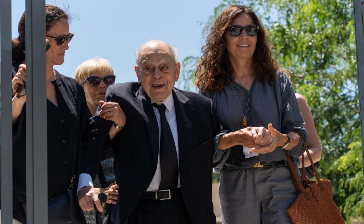 Pujol acomiada la seva dona: "Ella ho ha fet millor que jo"