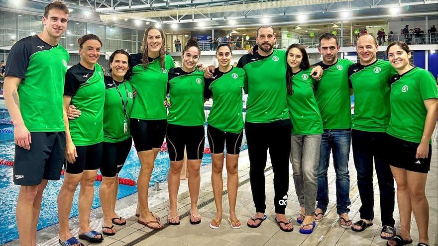 Los másters del NiE Gandia logran una docena de medallas en el Autonómico