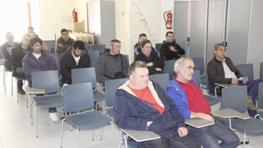 Un momento de la asamblea de ayer. // Santos Álvarez