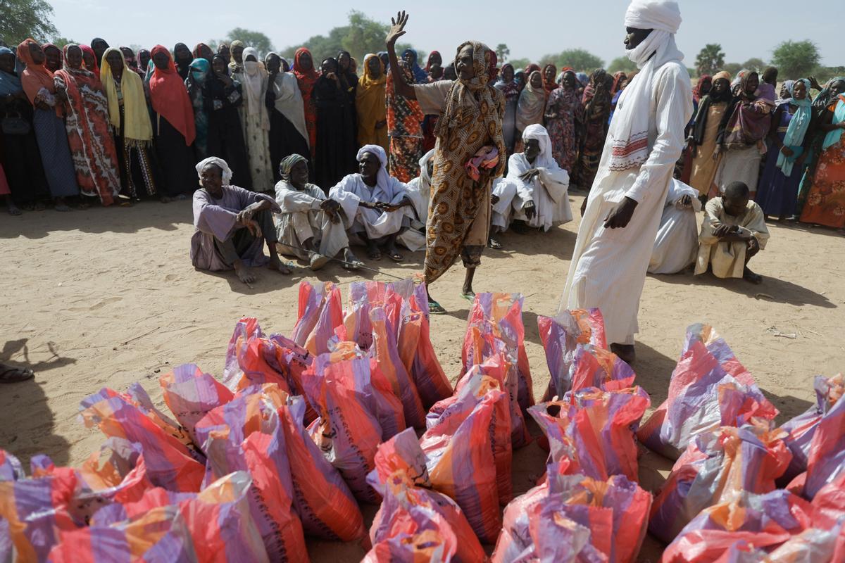 Refugiados sudaneses buscan asilo en El Chad