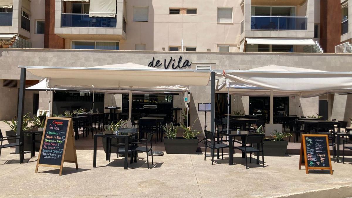 Un restaurante familiar para comer o cenar en el centro de Ibiza. | DE VILA RESTAURANT