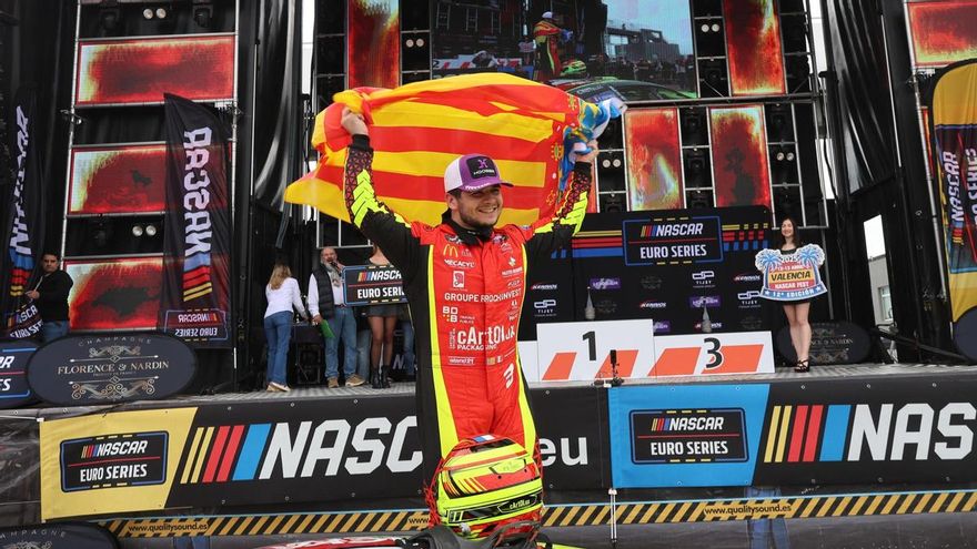 Paul Jouffreau gana en Cheste la primera carrera de las NASCAR Euroseries 2025