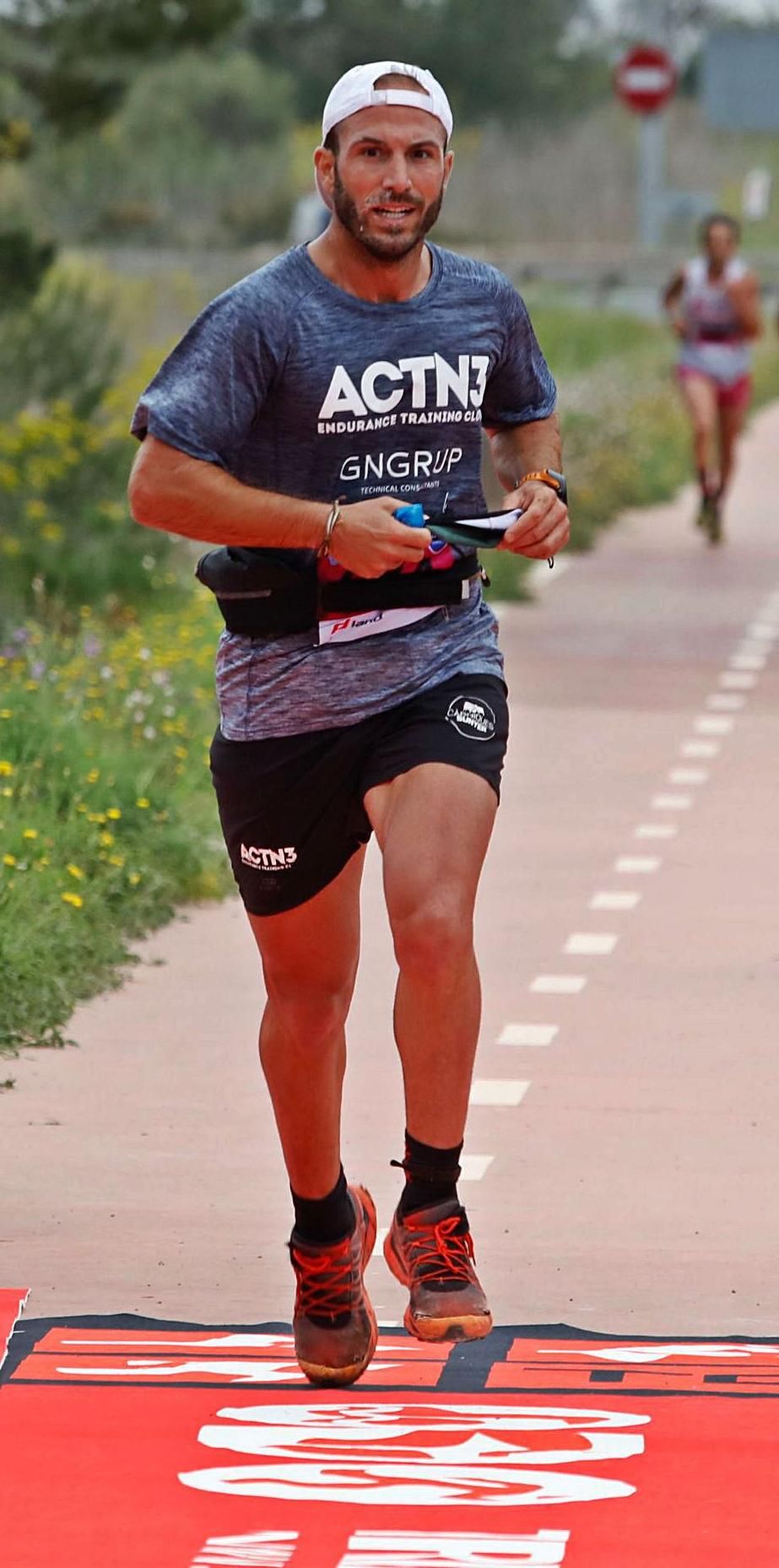 Fermín López, ganador masculino de los 10 kilómetros. | JUAN A. RIERA